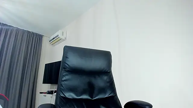 Živý XXX chat Findom_guy