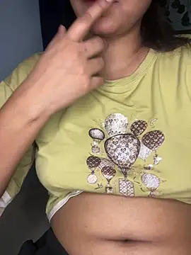 Chat XXX en directo de Cute_Marina