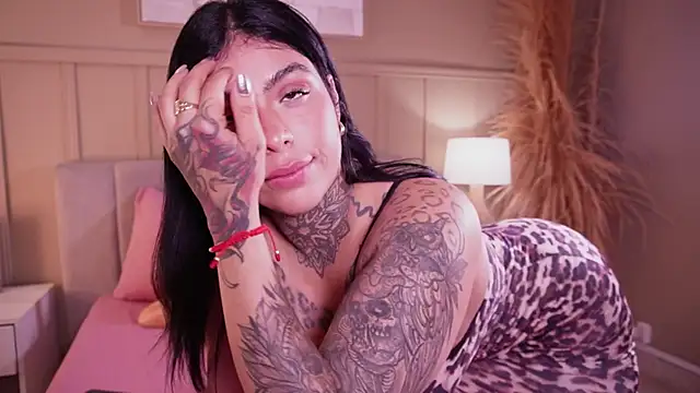 curvyliciousss Live XXX-Chat