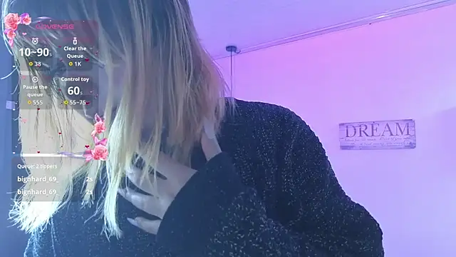 Chat XXX en directo de NinaSakura_Eup