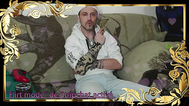 SwatRocShy Live XXX-Chat
