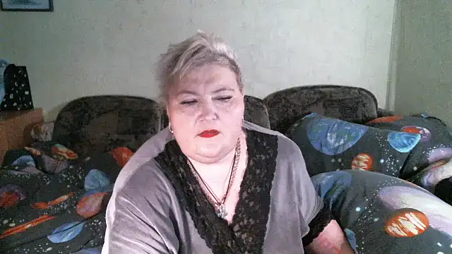 Lana555 现场XXX聊天