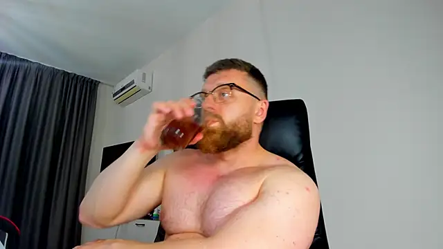 Findom_guyのライブXXXチャット