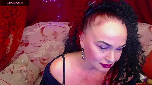 hotzlata's Webcam Show