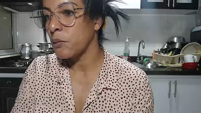 kateleyagrey 网络视讯表演