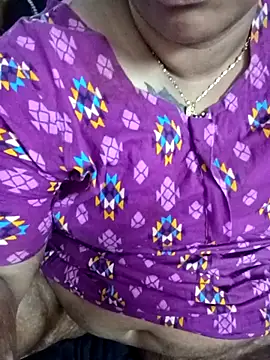 deepika-mallus' Webcam Show
