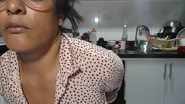 kateleyagrey 现场XXX聊天