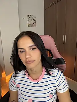 Živý XXX chat heyshaa