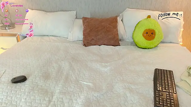 XXX chat uživo modela laraa_jeean