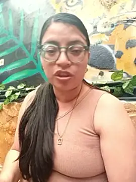 SOFI__10 – Naživo XXX chat