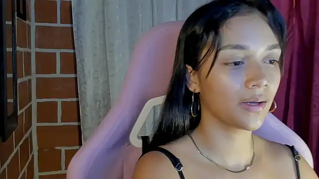 MelanyOconner's Live XXX Chat
