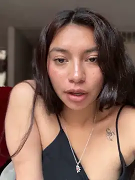 CocoaGigiMuse's Live XXX Chat