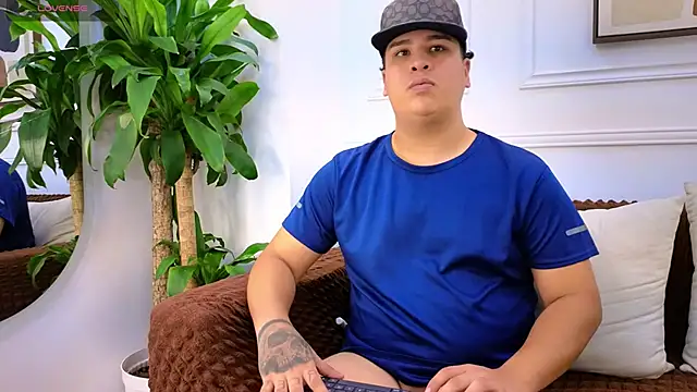 Naim_Bennetsex Chat XXX in diretta