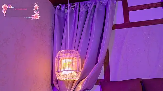 RenataLeclair live XXX chat