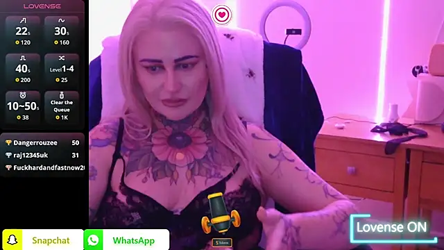 emobarbiedoll Webcamshow
