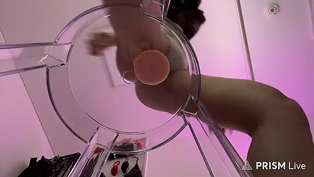 gumi_0418 Webcam Show