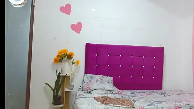 chantalsemenova1 现场XXX聊天