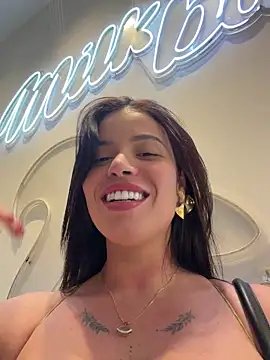 XXX chat uživo modela Rafaellaz