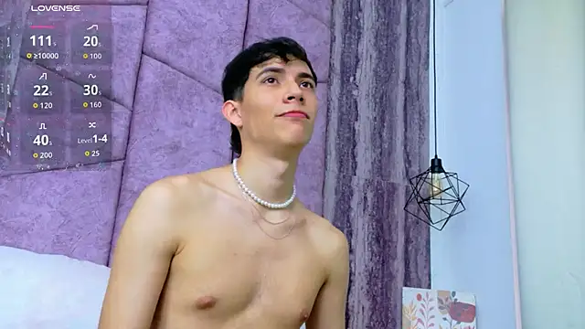 AronTawers Live XXX-Chat