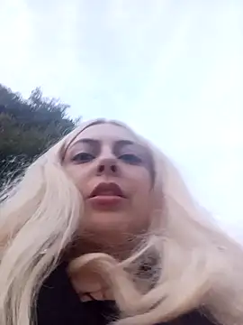 madelaine-n Live XXX chat