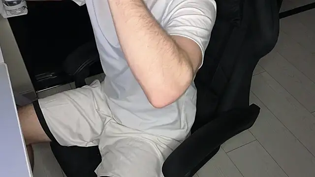 Онлайн чат XXX chantatummm