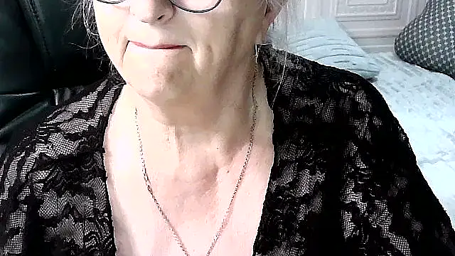 LolkaAlyss 网络视讯表演