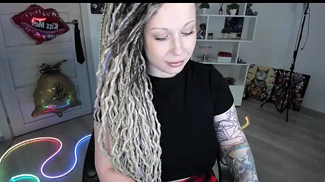 Chat XXX en directo de HoneySallyMoore