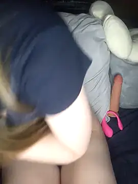 SweetXbunny webcam show