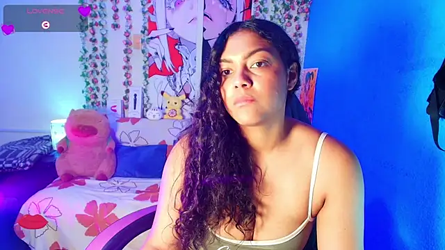 Chatroom XXX en direct de Vicky_Miller_05