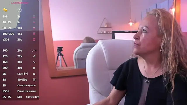 Ivonne_4 Live XXX Chat