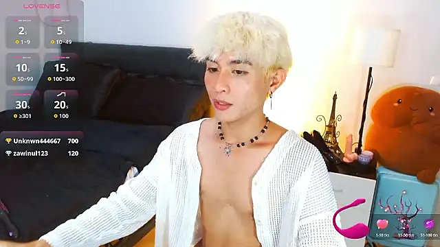 WildestTwink 网络视讯表演