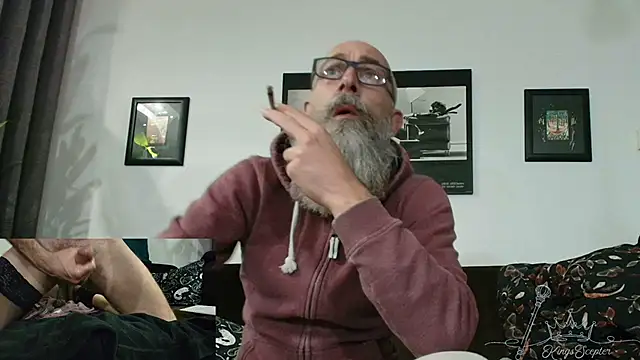 Show modela Kingsscepter na web-kameri