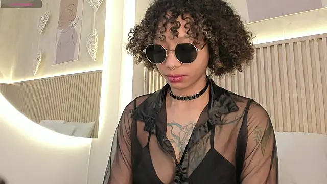 daiana_curly's Live XXX Chat