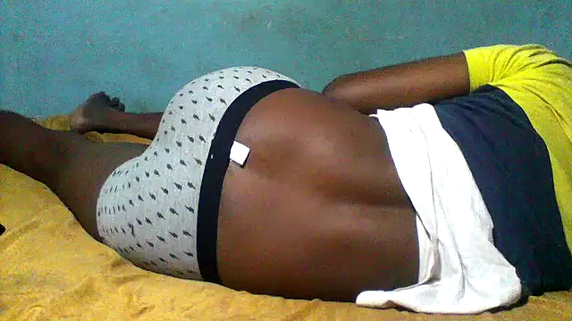 Chat +18 de little__joy ao vivo