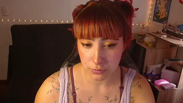 Miacatsito3 Adlı Modelin Canlı XXX Sohbeti