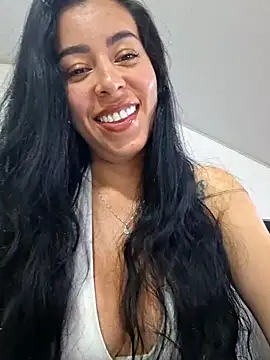 Luianna লাইভ XXX চ্যাট