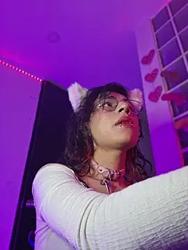 Chat XXX en directo de Sweet-SharoKitty
