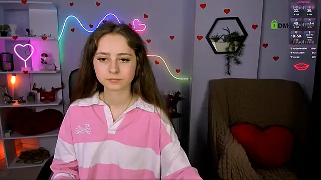 rebecca_smile Adlı Modelin Canlı XXX Sohbeti