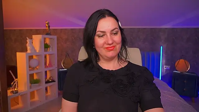 دردشة VelvetLuck الجنسية المباشرة
