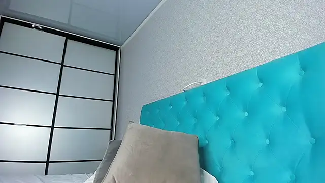 CrazyWomen's Webcam Show