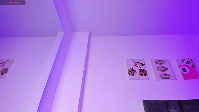 Онлайн чат XXX kittymonroe1