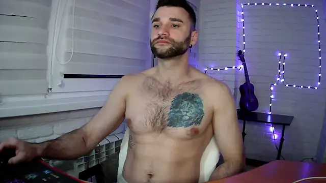 DaddySlava Live XXX-chat