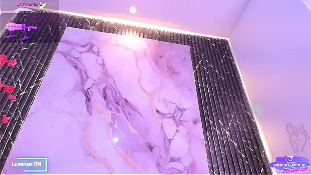 Hanna_Evaanss' Webcam Show