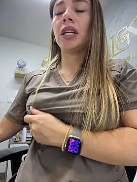 Chat XXX ao vivo de alicee16