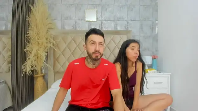 StevenAndLauran Live XXX chat