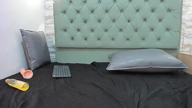 KataleyaVelvet – Live XXX-chat