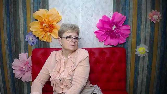 EmiliaGree Live XXX-Chat