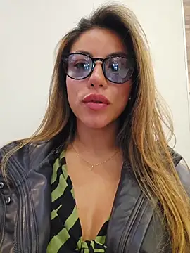Вебкам-шоу Karen_San_Miguel