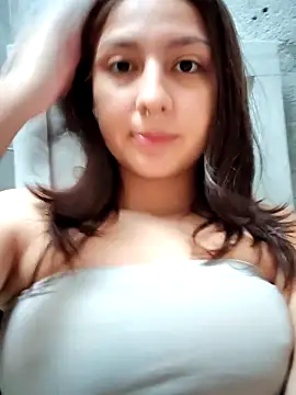 Maiden-Hot's Webcam Show