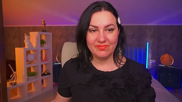 VelvetLuck – Naživo XXX chat
